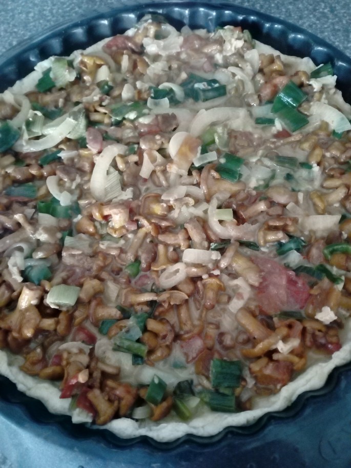 Environmentally Friendly Chanterelle Pie